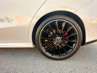 Mercedes-Benz Clase CLA AMG LINE