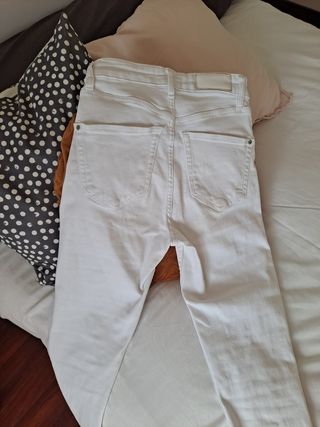 Pantalón Mango