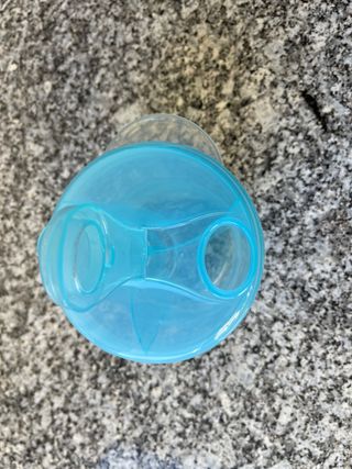 2 doseadores para leite em pó