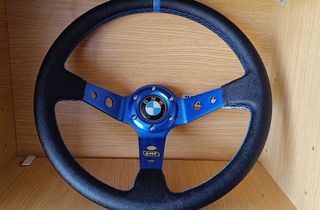 Volante deportivo nuevo