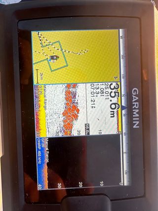 sonda garmin vivid striker 5cv con gps