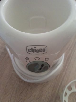 Calienta biberones y Potitos CHICCO
