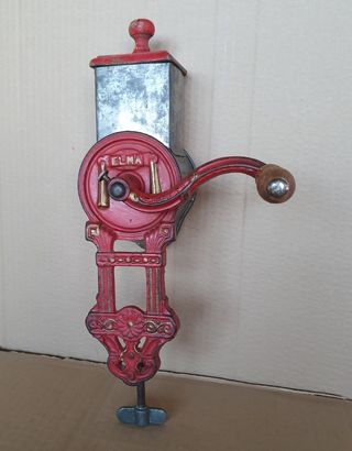 Antiguo Rallador ELMA.
