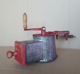 Antiguo Rallador ELMA.