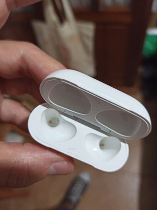 Funda/cargador Airpods de Apple