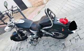 Moto Dorton Cheyenne de 250cc.