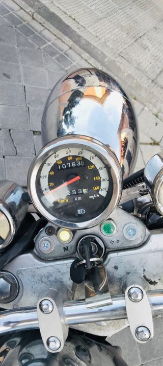 Moto Dorton Cheyenne de 250cc.