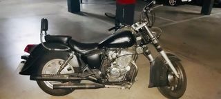 Moto Dorton Cheyenne de 250cc.