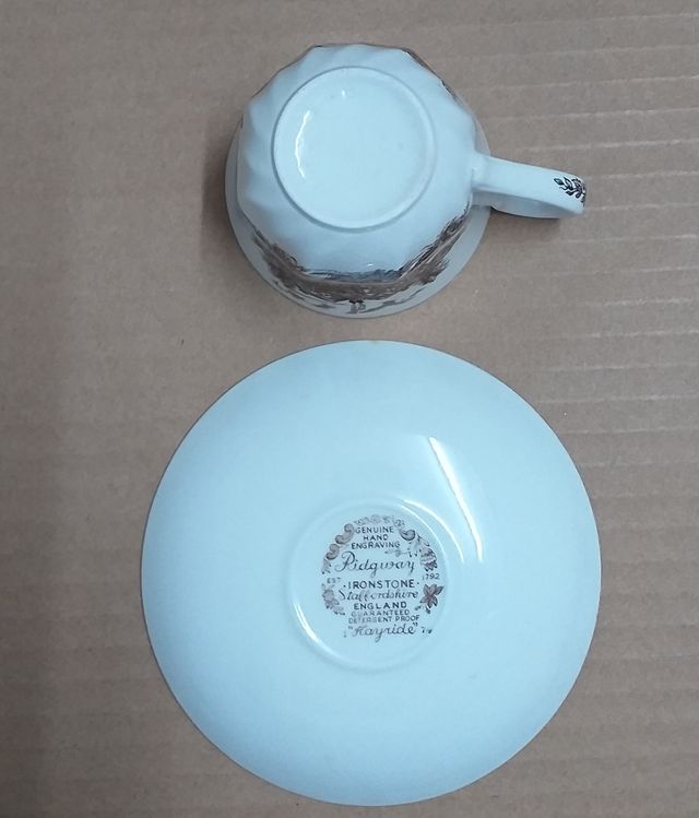 TAZA DE CAFÉ ANTIGUA DE PORCELANA INGLESA