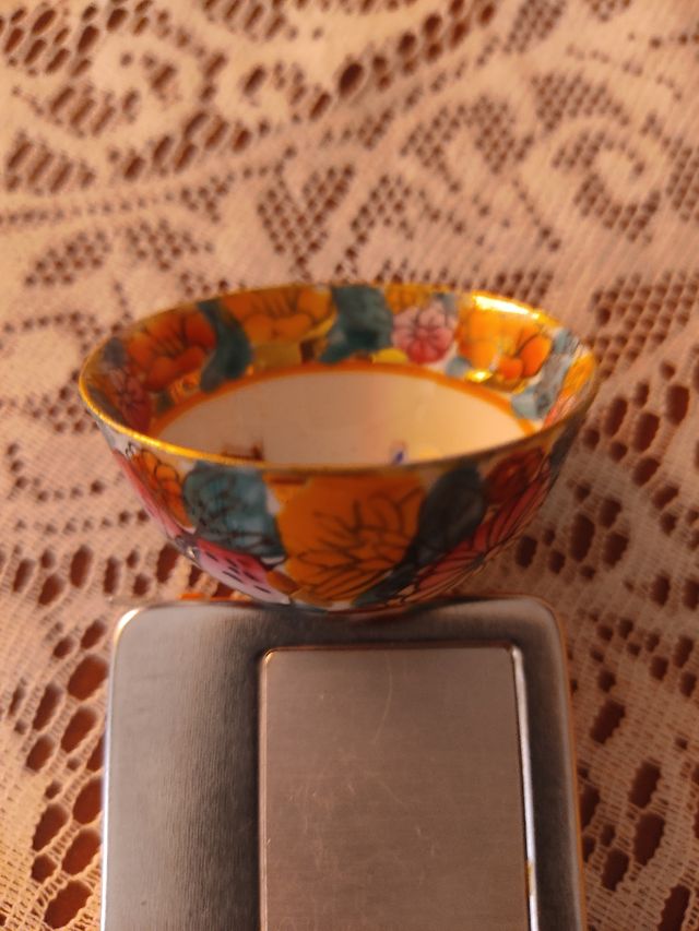 Cuenco porcelana japonesa sake