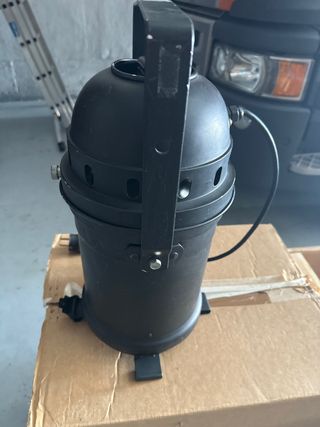 Venta FOCOS PAR 64 usados.No incluye lampara.