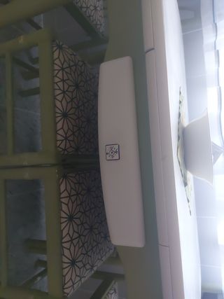 Mesa y sillas