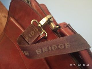 Cartera maletín portátil elegante cuero piel