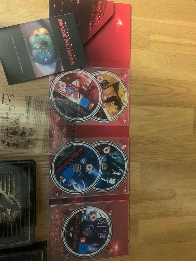 CAIXA DE COLECÇÃO BLADE RUNNER