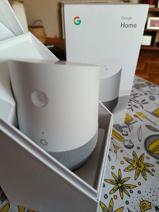 Altavoz Google Home SIN ESTRENAR