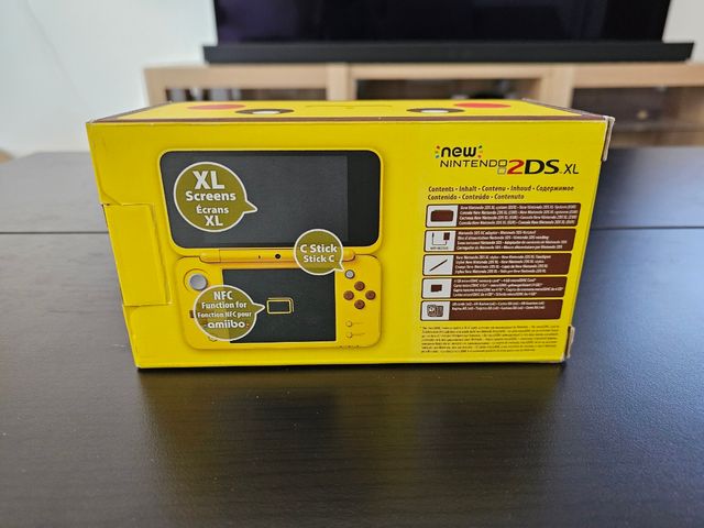 New Nintendo 2DS XL Pikachu Edition
