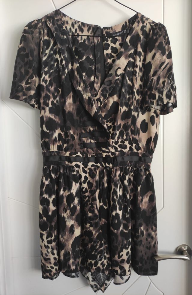 Liquidación! Mono corto Atmosphere Talla 36