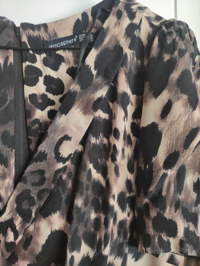 Liquidación! Mono corto Atmosphere Talla 36