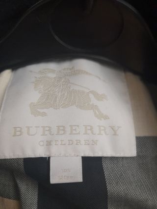 Abrigo de paño, Burberry