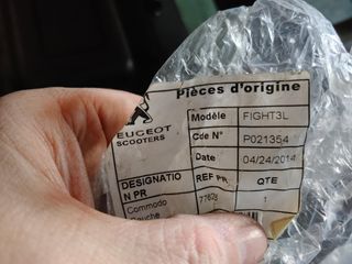 Piña mando izquierda Peugeot kisbee vivacity