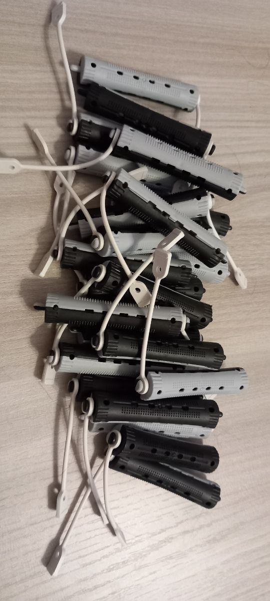 Bigodini nero grigio n.23 pezzi