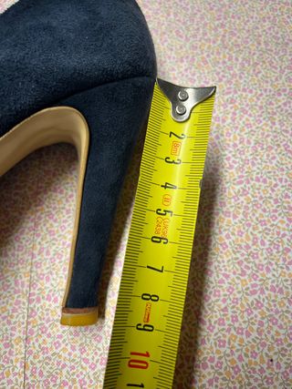 Scarpe con tacco alto