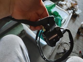 PIÑA SOPORTE MANeTA IZQ PEUGEOT 102 FOX