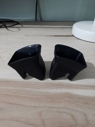 Accesorio isofix para coche.