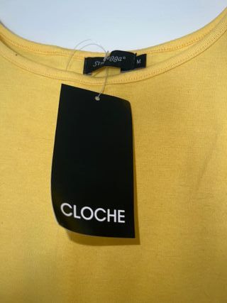 Bonita camiseta de tirantes amarilla