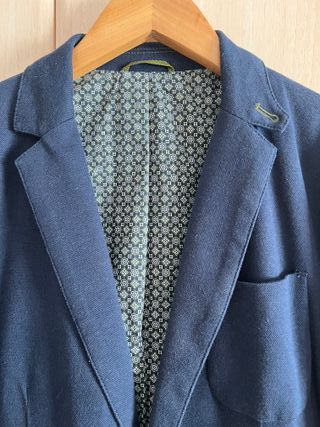 Espectacular chaqueta americana azul marino
