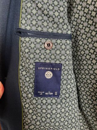 Espectacular chaqueta americana azul marino