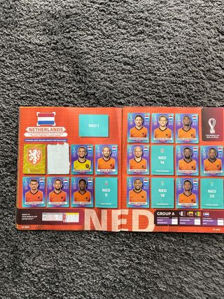Lote cromos del mundial Qatar 22 con album 