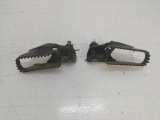 Estriberas Delanteras Generic Trigger X 50 2008
