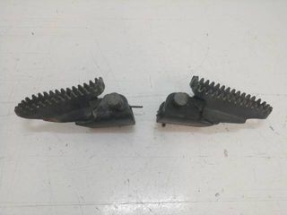 Estriberas Delanteras Generic Trigger X 50 2008