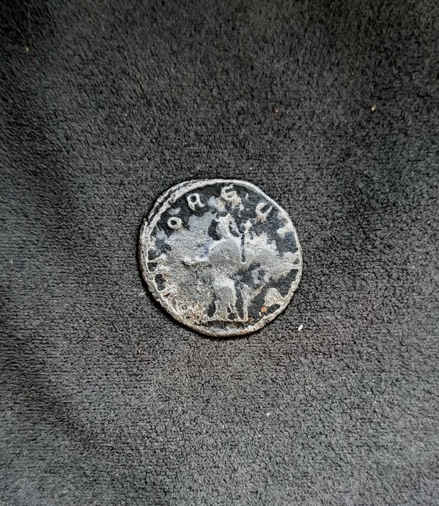 Roma: Antoniniano Salonina plata, 257 DC