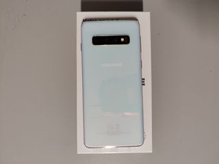 Samsung Galaxy S10 128 GB 8 GB