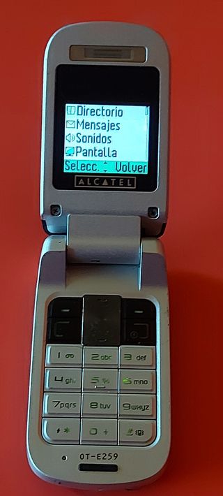 Alcatel OT-E259 de ORANGE con cargador