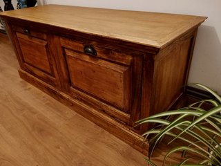 zapatero de madera