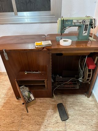 maquina d coser Alfa