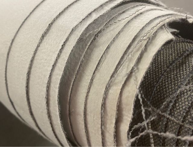 Retales de tela acolchada gris oscuro y marrón