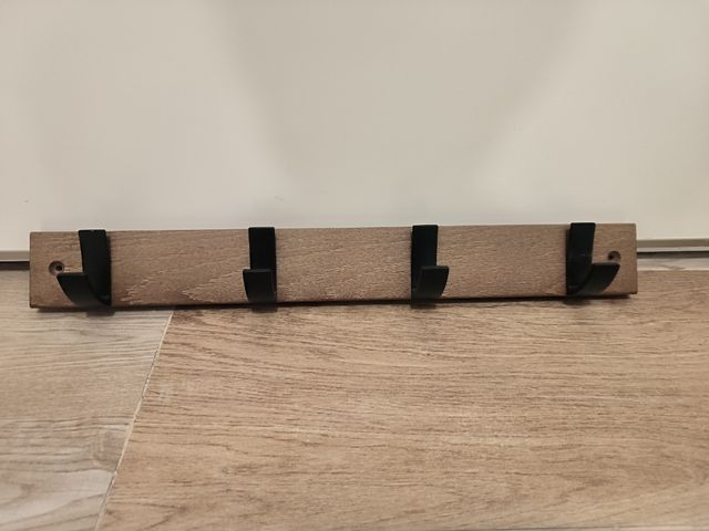 Perchero roble envejecido