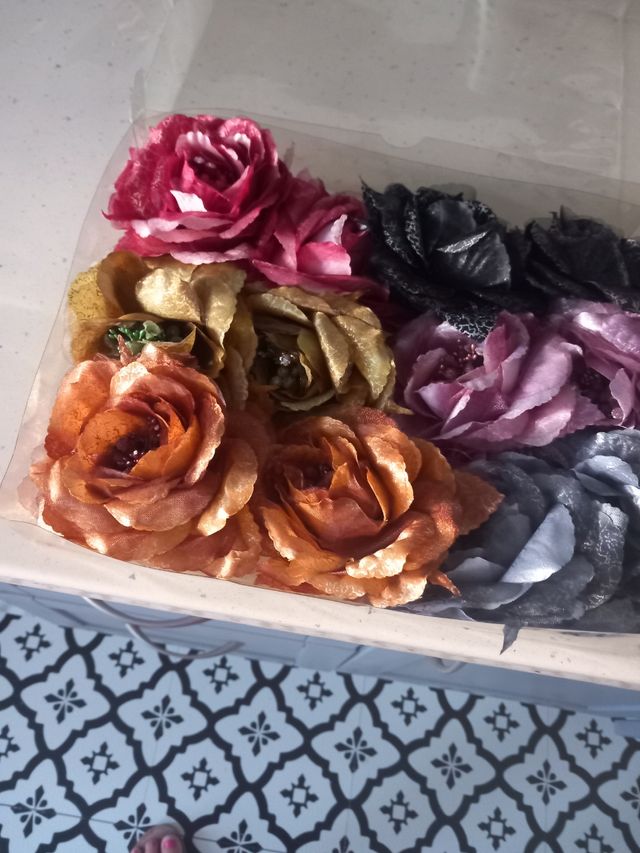 Juego de coleteros/broches