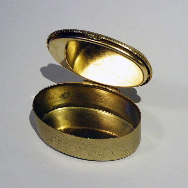 Antiguas cajitas pastillero