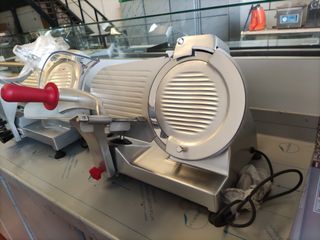 CORTADORA DE FIAMBRE 250MM ITALIANA