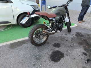 Mitt 125 Scrambler