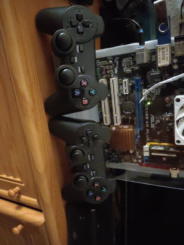 Ordenador retro con 2 mandos,regalo mando logitech