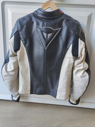 Chaqueta cuero Dainese moto