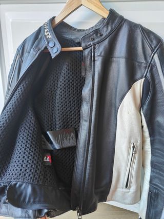 Chaqueta cuero Dainese moto