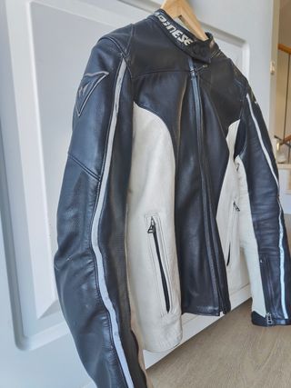 Chaqueta cuero Dainese moto