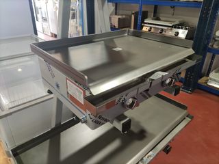 PLANCHA A GAS 60 X 40 NUEVA